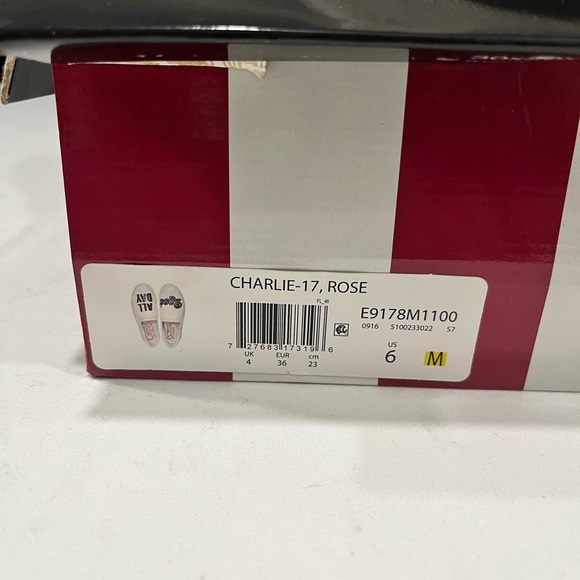 SAME EDELMAN WHITE CANVAS SLIDES, size6 - Picture 5 of 5